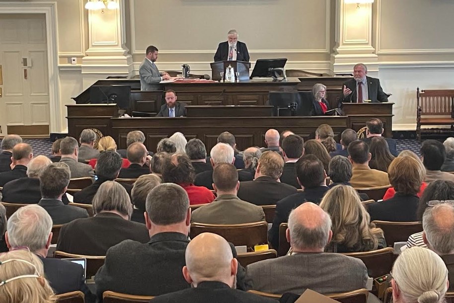 Stephen Shurtleff House support short for constitutional amendment on religious use for ...